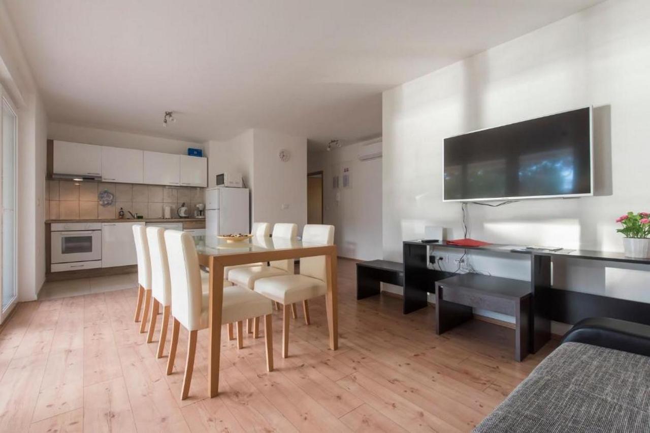 Apartments Villa Ema Ζαντάρ Εξωτερικό φωτογραφία